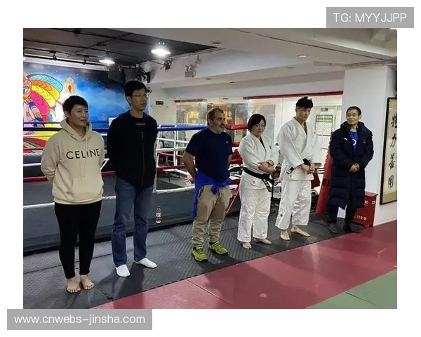 西班牙教练评深圳青少年体育：锻炼助力成长