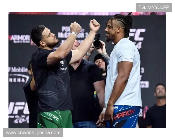 派拉蒙与CBS同步播出UFC部分赛事，扩大传统电视观众覆盖