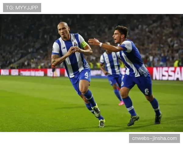 深度复盘:从0-2到3-2,拉齐奥导演惊天逆转保留欧战希望 深度复盘:从0-2到3-2,拉齐奥导演惊天逆转保留欧战希望