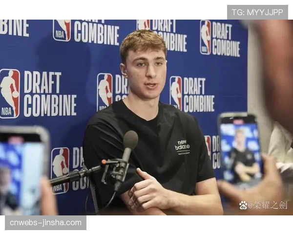 状元秀福德首赛季薪资达50万美元，远超上届状元佩奇的78831美元